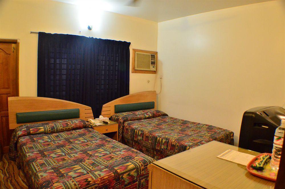 Amazon Lilly Lake View Residence Dhaka Exteriör bild